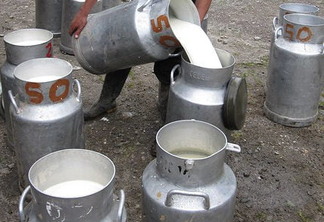 Produtores de leite pressionam Governo