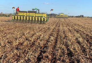Custos para produção de soja e milho Custos para produção de soja e milho