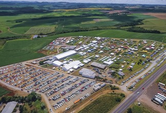 Foto aérea de feira. Foto aérea de feira.