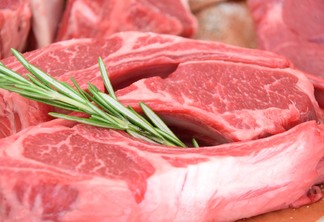 A foto mostra carne bovina