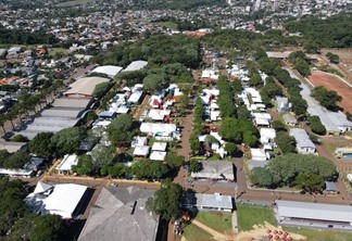 Foto aérea do Parque de Exposições Alfredo Leandro Carlson.