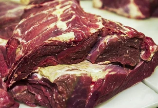 Foto de pedaço de carne bovina. Foto de pedaço de carne bovina.