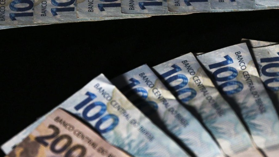 Foto de notas de real. Foto de notas de real.