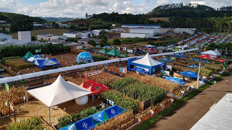 Itaipu Show Rural Itaipu Show Rural