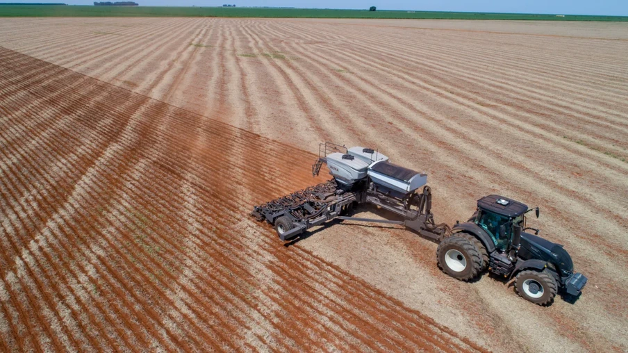 Nova plantadeira da AGCO. Nova plantadeira da AGCO.