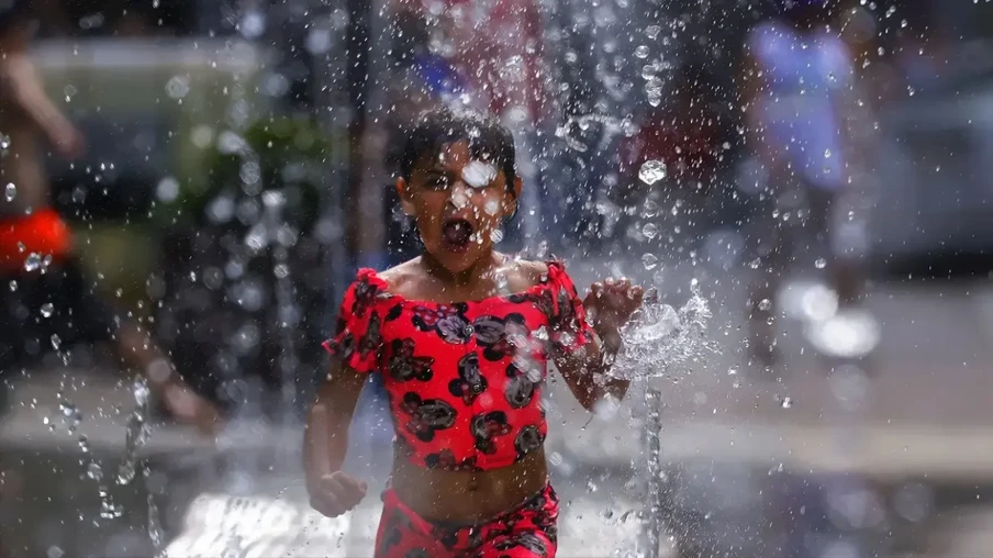 Estações meteorológicas no Rio Grande do Sul registraram máximas elevadas, com destaque para 40,6°C em Porto Xavier; 40,3°C em Maçambará | Foto: Silvo Avila/Metsul Estações meteorológicas no Rio Grande do Sul registraram máximas elevadas, com destaque para 40,6°C em Porto Xavier; 40,3°C em Maçambará | Foto: Silvo Avila/Metsul