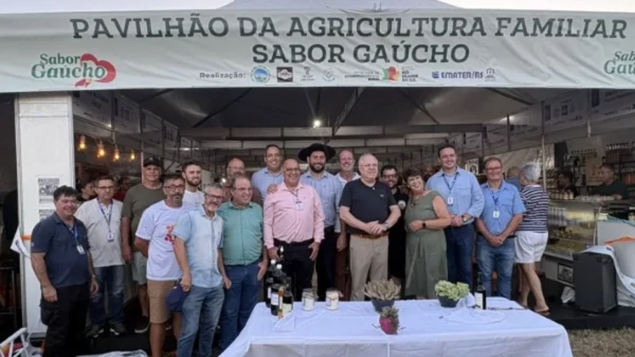 A feira reúne 30 agroindústrias de vários municípios, sendo 21 da região administrativa da Emater/RS-Ascar de Pelotas e nove de outras regiões do Estado | Foto: Emater/RS/Divulgação A feira reúne 30 agroindústrias de vários municípios, sendo 21 da região administrativa da Emater/RS-Ascar de Pelotas e nove de outras regiões do Estado | Foto: Emater/RS/Divulgação
